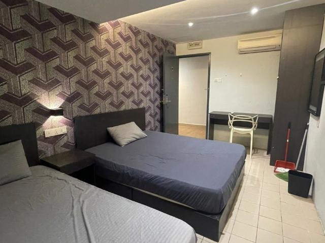 Low Deposit Master Room at Bandar Sunway, Petaling Jaya
