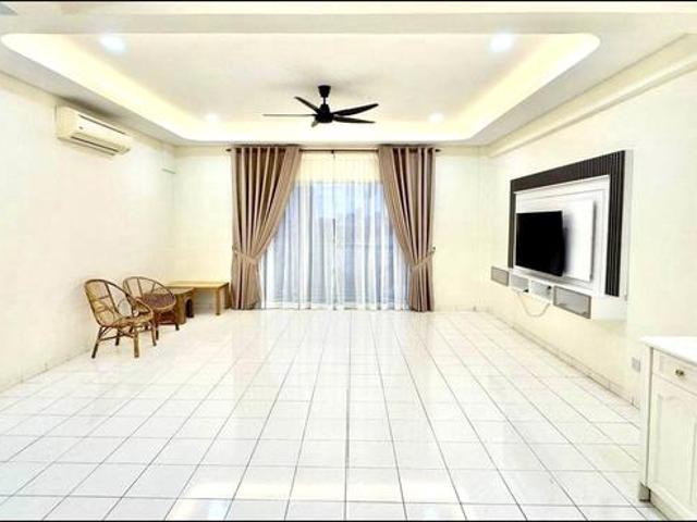LOW DEPOSIT RENOVATED Tiara Kelana Condominium Kelana Jaya