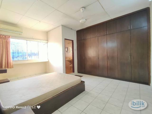 Low Deposit Room Rent in Damansara Utama Near to Damansara Kim
