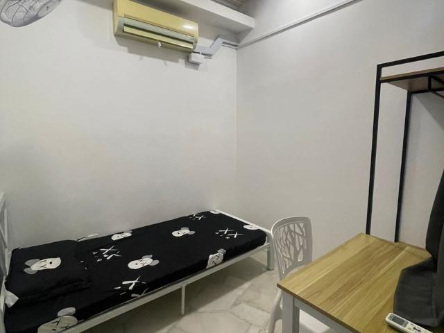 Low Deposit Single Room at Damansara Kim, Damansara Utama