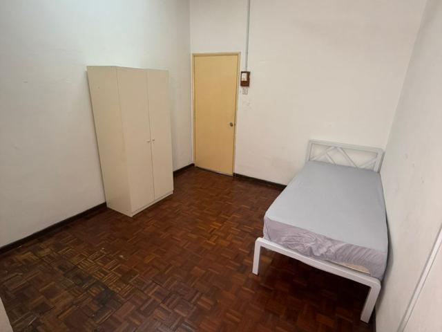 ‼️LOW DEPOSIT‼️SS4C PETALING JAYA MIDDLE ROOM FOR RENTWALKING DISTANCE TO KELANA JAYA LRT