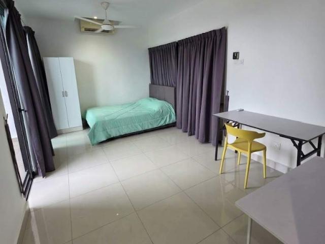 Low DepositI Residences I City Master Bedroom With Bathroom‍➡️Walking Distance to Center I City, NSK Grocer@CityWalk