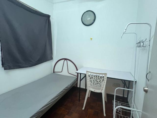 LOW DEPOSITSS21 DAMANSARA UTAMA SINGLE ROOM FOR RENTWALKING DISTANCE TO UPTOWN‍♂️‍➡️