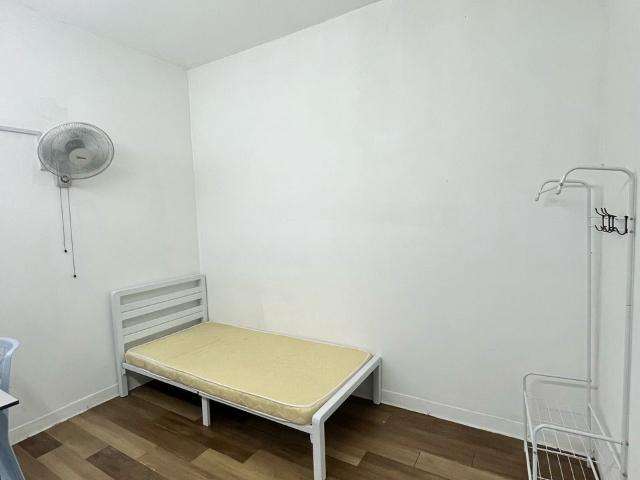 LOW DEPOSITSS2 PETALING JAYA AIRCOND SINGLE ROOM FOR RENT