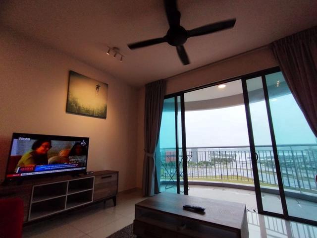 Low Floor 3Bed 2Bath Teega Residences Puteri Harbour Fully Furnish