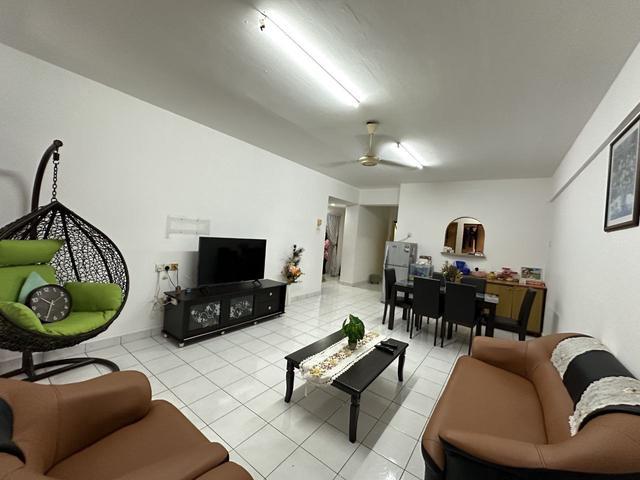 LOW FLOOR Bayu Tasik Condominium Bandar Sri Permaisuri KL
