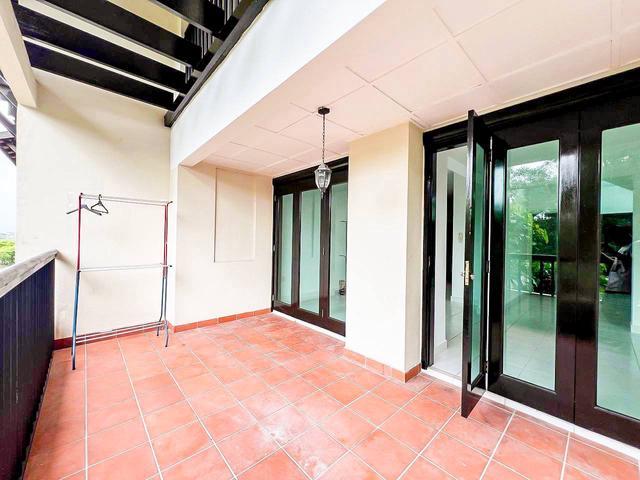 LOW FLOOR New Refurbish Armanee Duplex Condo Damansara Damai
