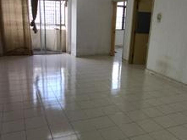 Low floor nice unit at Lagoon Perdana apartment Bandar Sunway