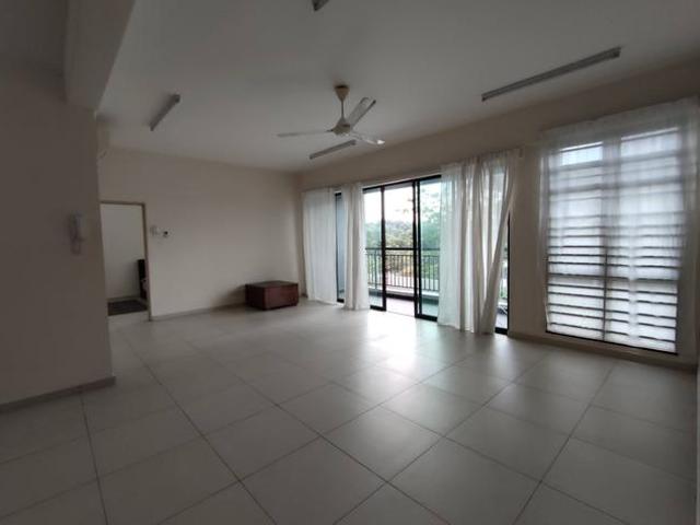 LOW FLOOR SPACIOUS Serin Residency Cyberjaya 1151sqft 3R2B 2Carpark