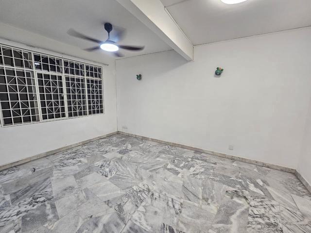 Low Floor Renovated Goodyear Court 8 Subang Perdana USJ Subang Jaya
