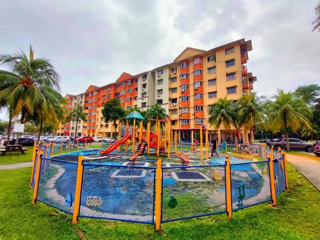 Low Level Unit with Lift Carlina Apartment Kota Damansara