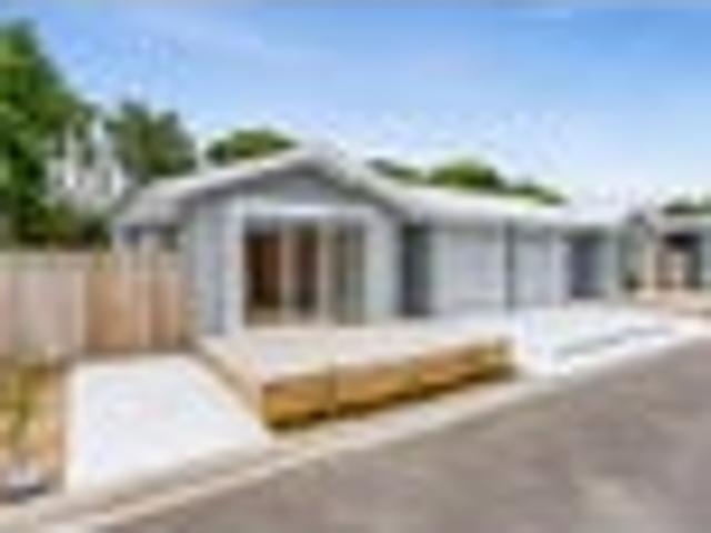 LOW MAINTAINCE WITH FIX TERM TENANTS IN PLACE!