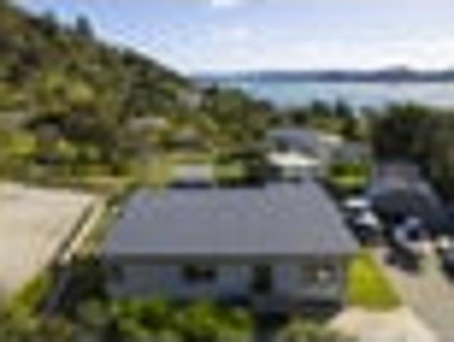 Low Maintenance Coastal Living