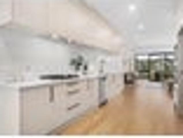 Low Maintenance & Affordable Freehold Home