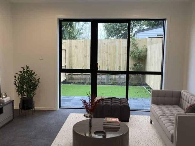 Low maintenance living in Te Atatu Peninsula