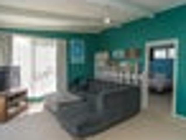 Standalone Unit, Strong Rental Appeal