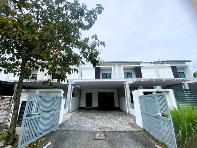 LOW PRICE REFURBISHED 2 Storey House at Laman Delfina Nilai Impian