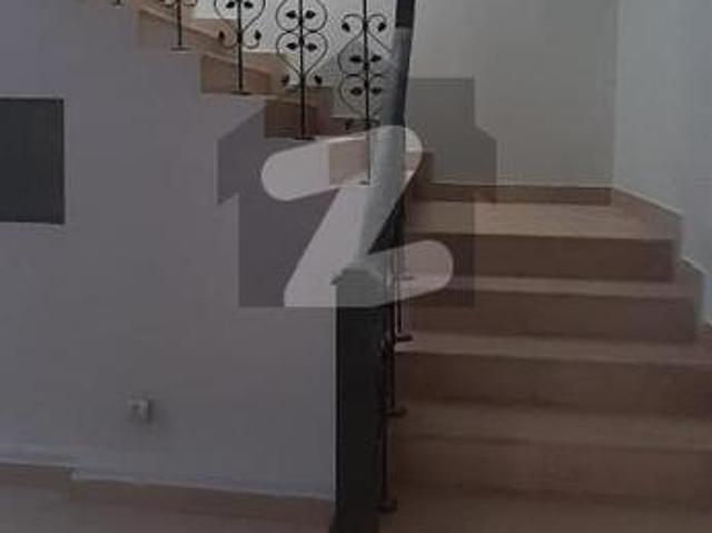 Low rent independent bungalow in dha phase 7 extension