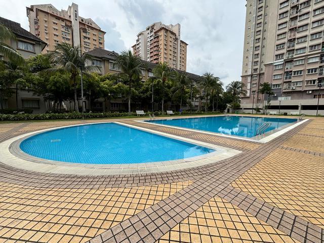 Low Rise Ground Floor Greenery view Sri TTDI for Sale