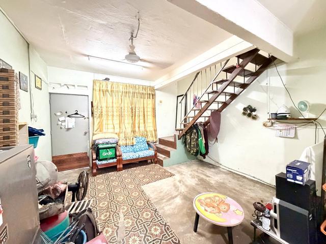 LOWCOST MURAH 2 Storey Terrace Taman Intan Kluang