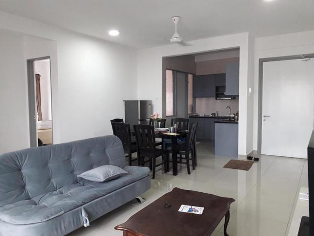 LowDepoCashBack Rafflesia Condo Bandar Baru Sentul For Sell