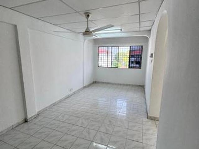 LowDepoFullLoan Blok 34 Taman Negara Seksyen 27 Shah Alam Flat