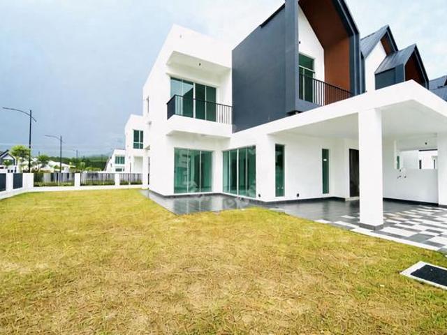 Lowest Price Eco Forest Ebonylane Corner Lot Garden Homes