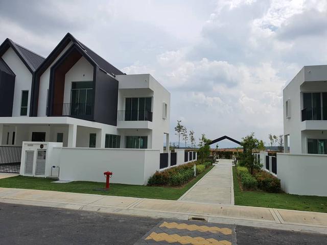 Lowest Price Eco Forest Ebonylane Endlot Unit