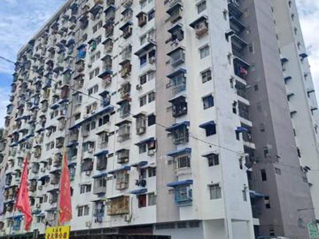 LOWEST PRICE Farlim 4C Flat 512sf Mid Floor Strategic Location