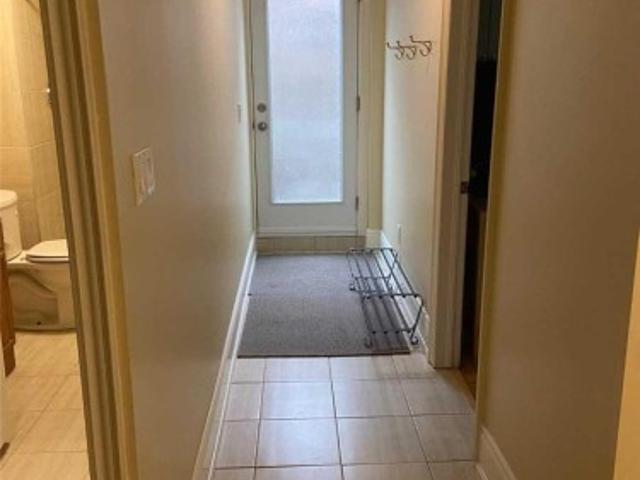 Lower 41 Kimbermount Drive, Toronto, ON, M1T 2Y1 house for lease | Listing ID E13493 | Royal LePage