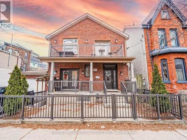Lower 4 Lakeview Avenue, Toronto, ON, M6J 3B1 investment for lease | Listing ID C13567 | Royal LePage