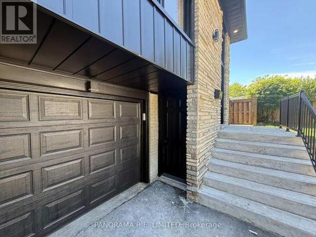 Lower 606 Abana Road, Mississauga, ON, L5A 1H4 house for lease | Listing ID W13431 | Royal LePage