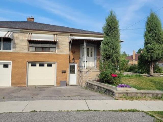 Lower 64 Watney Crescent, Toronto, ON, M3L 2C9 house for lease | Listing ID W13461 | Royal LePage