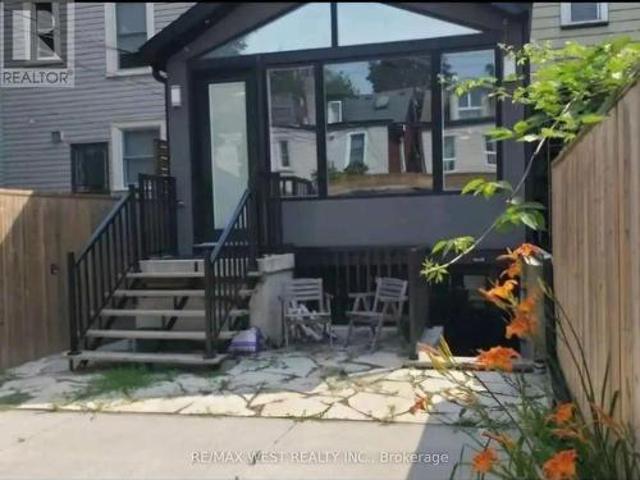 Lower 64 Galt Avenue, Toronto, ON, M4M 2Z1 investment for lease | Listing ID E13589 | Royal LePage