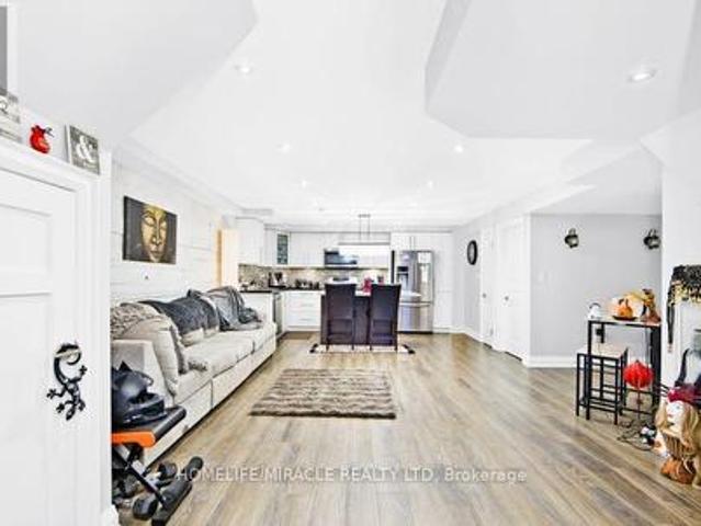 Lower 75 Jewelwing Court, Bradford West Gwillimbury, ON, L3Z 0N7 house for lease | Listing ID N13451 | Royal LePage