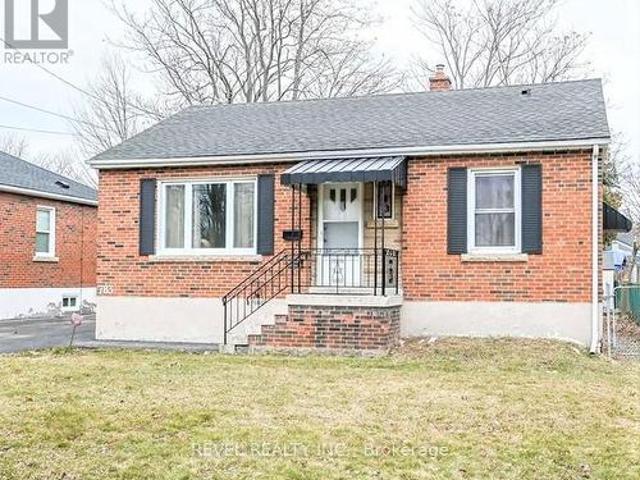 Lower 783 Queensdale Avenue E, Hamilton, ON, L8V 1M7 house for lease | Listing ID X13243 | Royal LePage