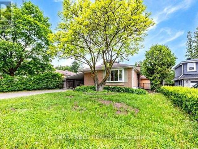 Lower 10 Holman Crescent, Aurora, ON, L4G 1Z9 house for lease | Listing ID N13429 | Royal LePage