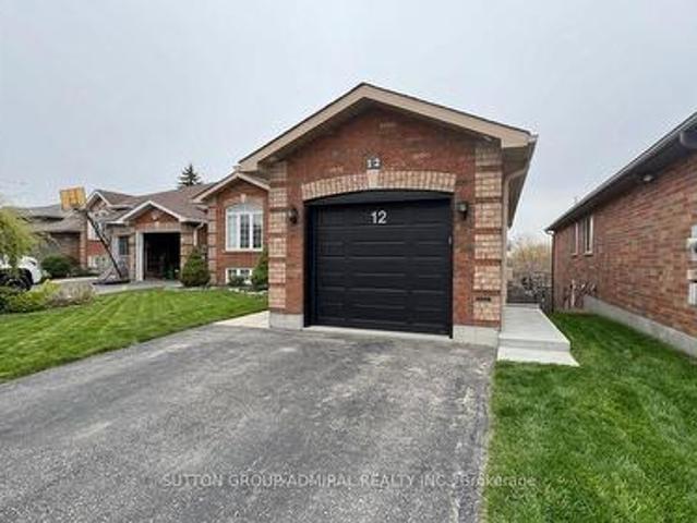 Lower 12 Revelstoke Court, Barrie, ON, L4N 8X7 house for lease | Listing ID S13148 | Royal LePage