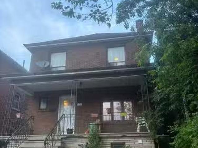 Lower 1527 Dufferin Street, Toronto, ON, M6H 3L5 house for l.