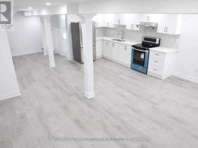 Lower 1627 Baggins Street, Pickering, ON, L1W 1H2 house for lease | Listing ID E13511 | Royal LePage