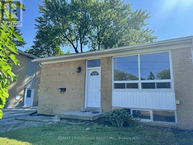 Lower 21 Davis Road, Aurora, ON, L4G 2B4 house for lease | Listing ID N13499 | Royal LePage