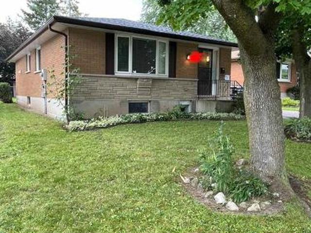 Lower 275 Toll Gate Boulevard, Waterloo, ON, N2L 4M3 house for lease | Listing ID X13542 | Royal LePage