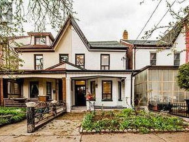Lower 288 Markham Street, Toronto, ON, M6J 2G6 house for lease | Listing ID C13692 | Royal LePage