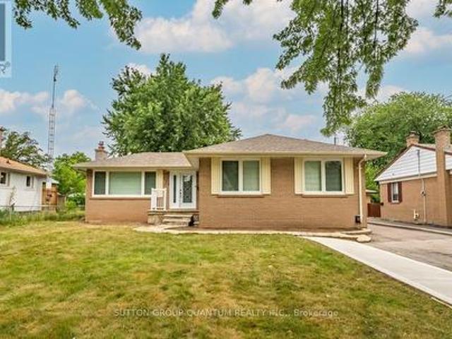 Lower 313 Ashbury Road E, Oakville, ON, L6K 2M2 investment for lease | Listing ID W13136 | Royal LePage