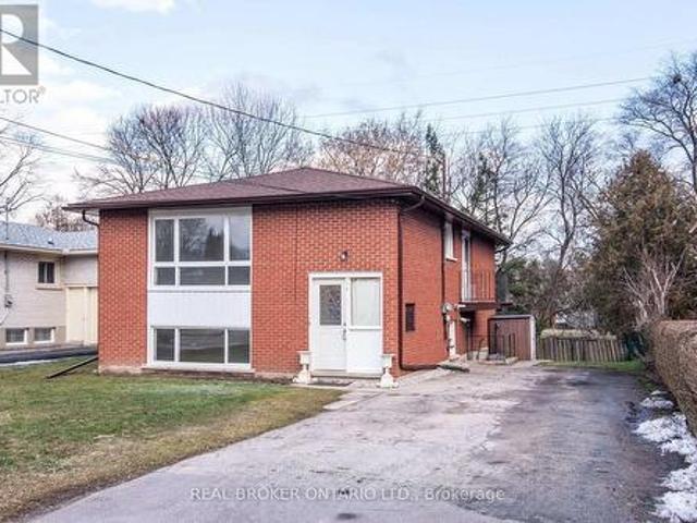 Lower Unit 374 Southill Drive, Kitchener, ON, N2A 2R1 investment for lease | Listing ID X13540 | Royal LePage
