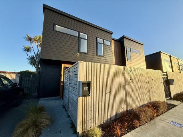 lower hutt, 2 bedrooms