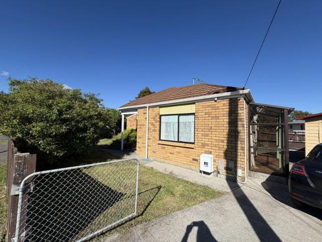 lower hutt, 2 bedrooms