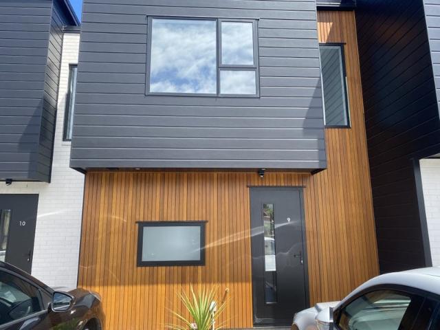 lower hutt, 2 bedrooms