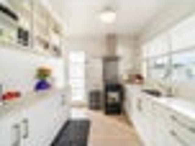 Lower Hutt, 2 bedrooms, $620 pw