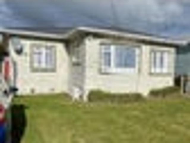 Lower Hutt, 3 bedrooms, $740 pw